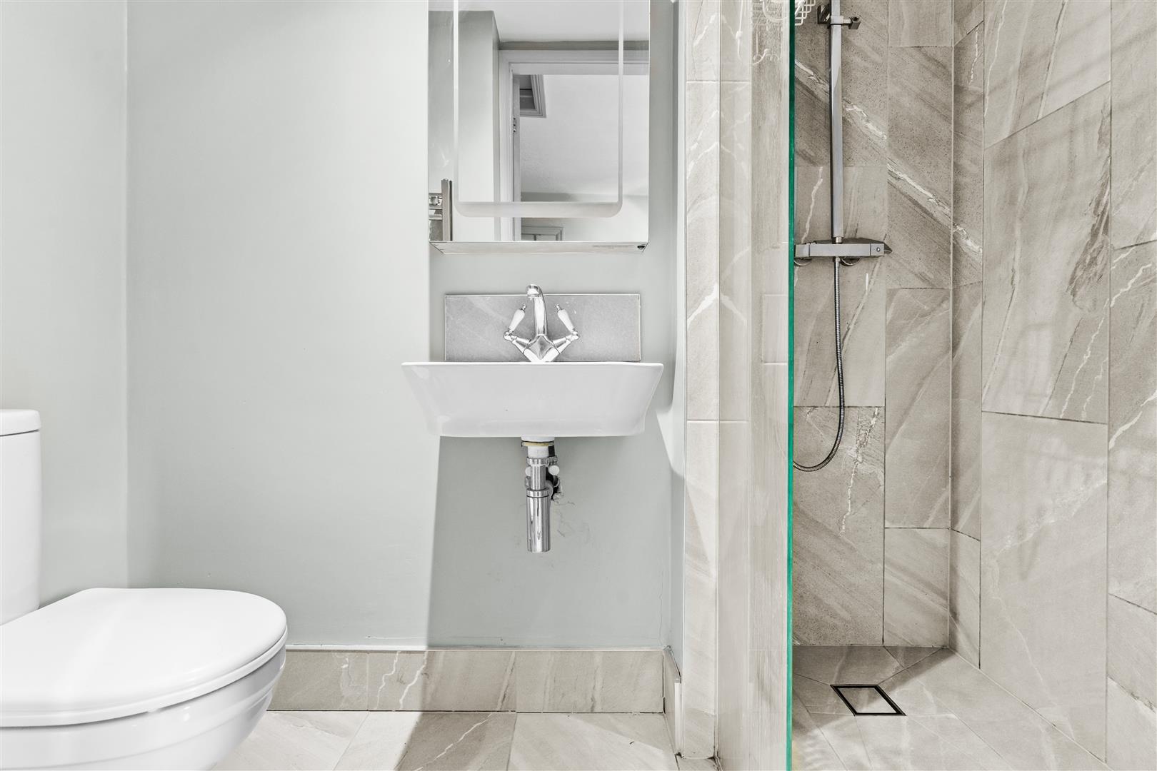 Second En-Suite
